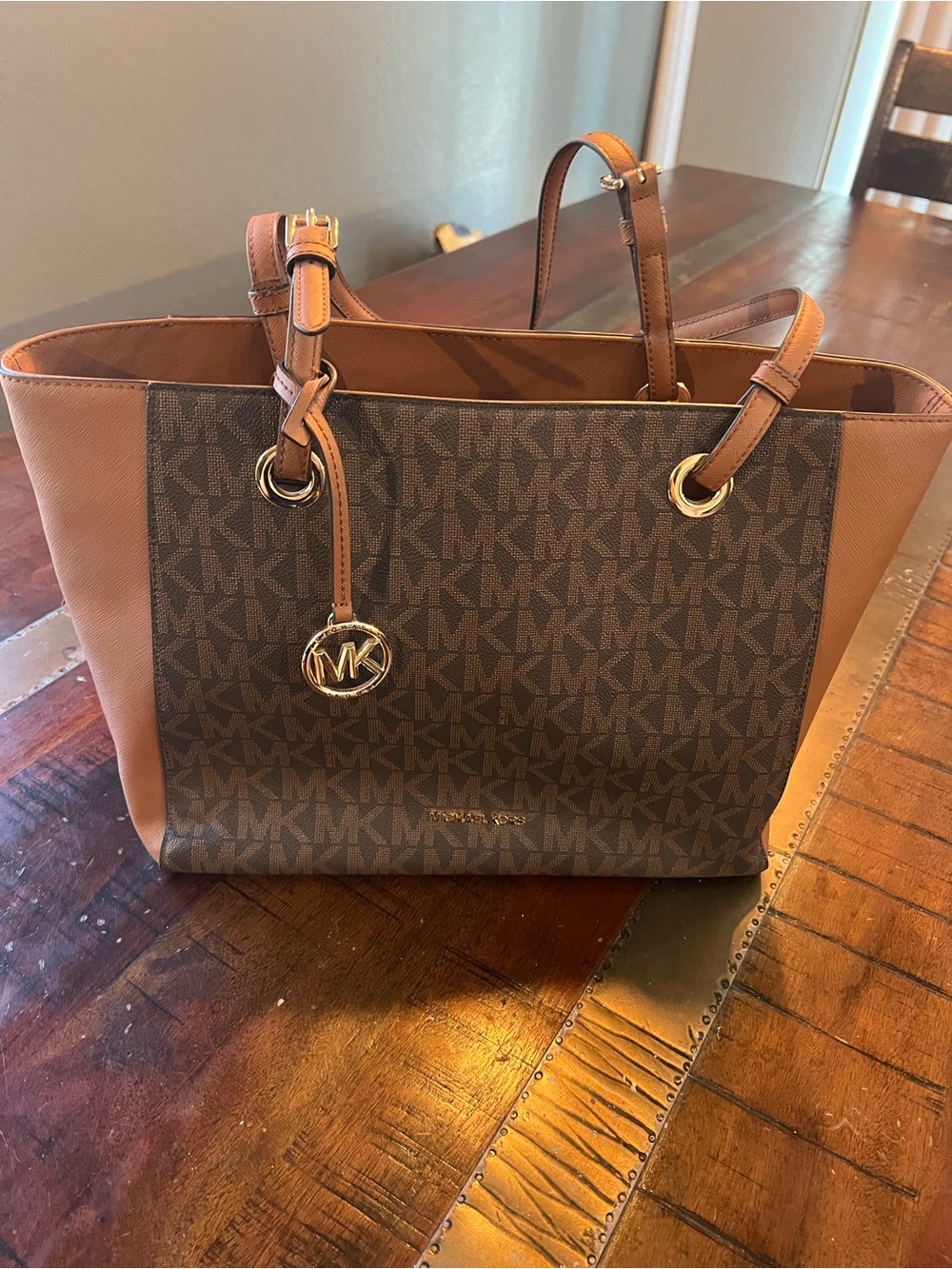 Michael Kors Walsh  Brown and tan Signature Tote large